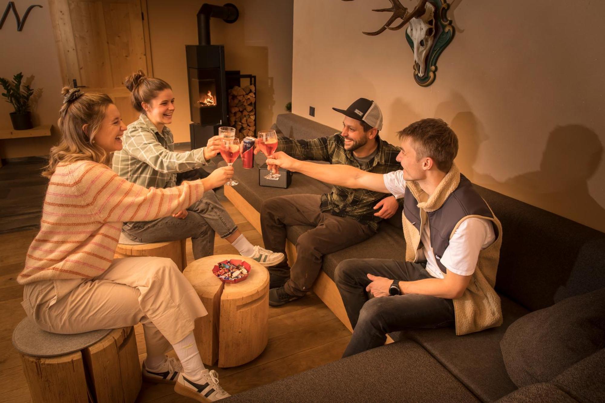 Alpen Select Lodge Kleinwalsertal Riezlern Ngoại thất bức ảnh